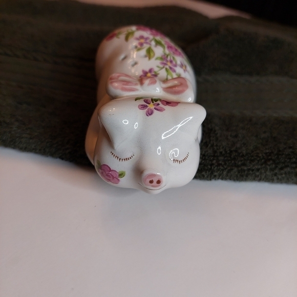 Vintage* 1978 Avon Glazed Floral Porcelain Piglet Potpourri - Picture 7 of 8
